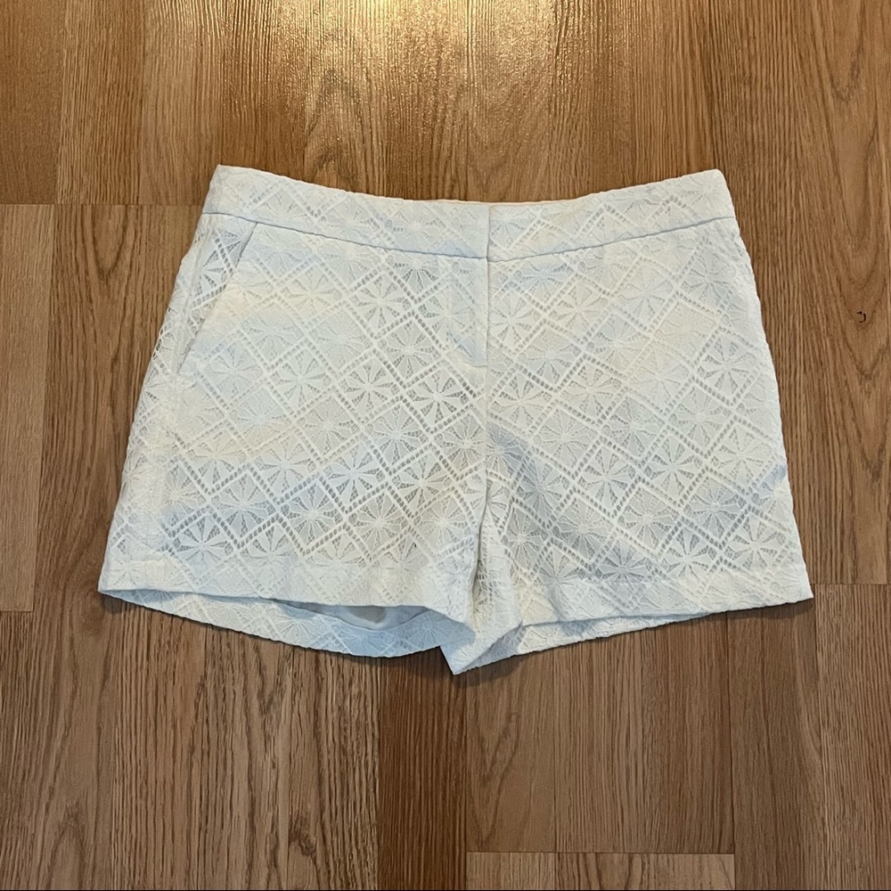 Woman’s Dalia Shorts Size 4